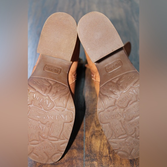 KORKS Marci II Brown Tan Block Heel Boots - Picture 14 of 14